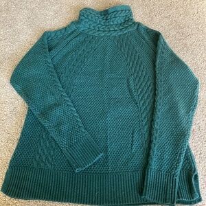 Super soft Aventura sweater